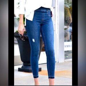 Spanx distressed skinny jeans 1X medium wash fade boho classic shape wear spring